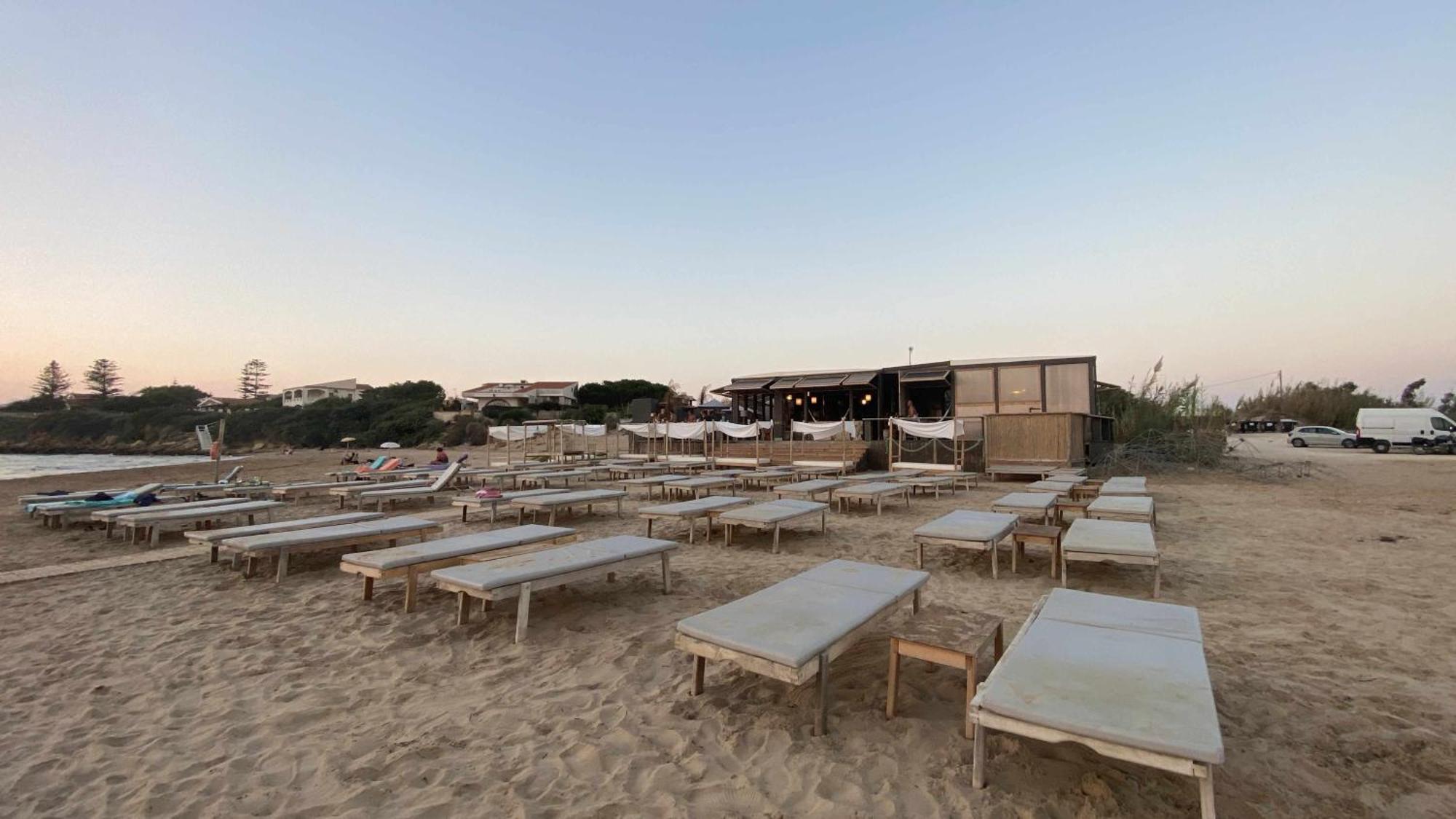 Mediterranean Sunset Villa بونتا بروتْشّيتّو المظهر الخارجي الصورة